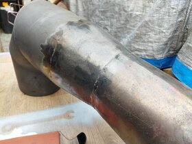 Koleno 150/110.mm redukční.Sinostěnné.Kov-nerez. - 2