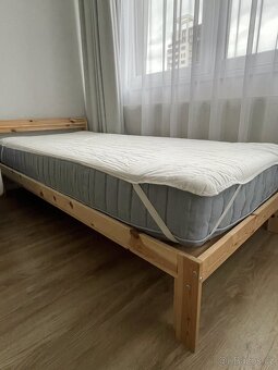 Matrac a postel Ikea - 2