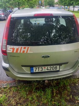 Ford fusion . Čtěte celý inzerát - 2