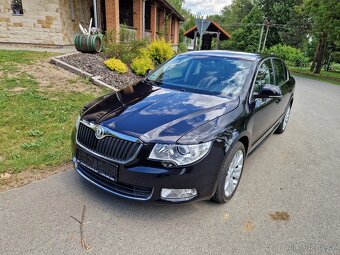 Škoda Superb 2 1,6 TDI, 77 KW xenony - 2