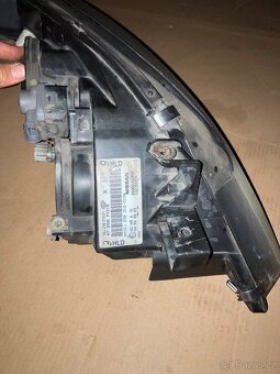 Přední levé světlo Nissan Primera P12 - 2