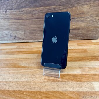 iPhone SE 2022 128GB, černý, 100% baterie (12 měsíců záruka) - 2