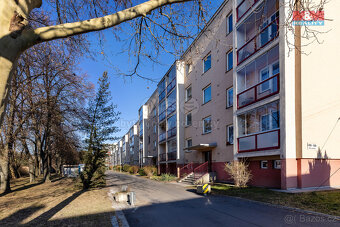 Pronájem bytu 3+1, 72 m², Pardubice, ul. Věry Junkové - 2