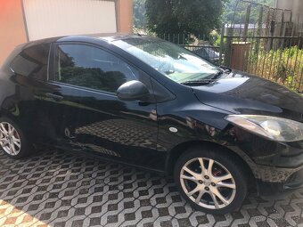 Mazda 2 - 1,4 benzín - 2