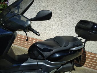 Prodám SKÚTR YAMAHA 300 - 2