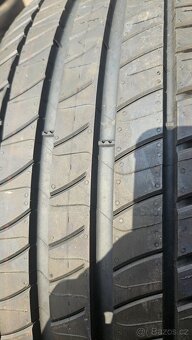 205/55R17 - 2