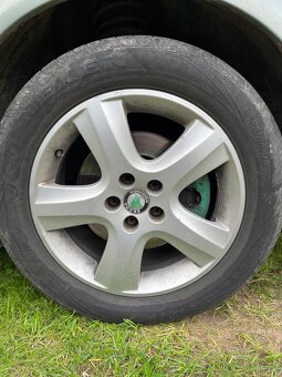 5x100 R 16 skoda letni - 2