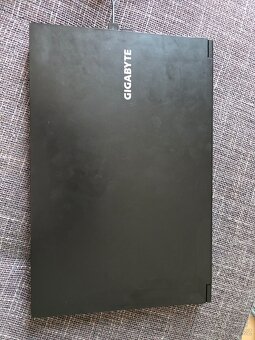 GIGABYTE G5 MF, RTX 4050, 12th gen.i5, 1TB SSD, 16GB Ram - 2