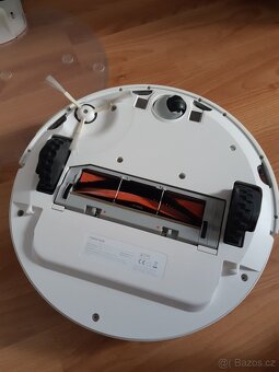 Robotický vysavač Xiaomi Roborock Sweep One S50 - 2