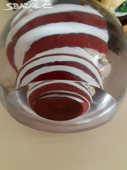 Skleněné těžitko paperweight 5.5cm moser.nesignováno - 2