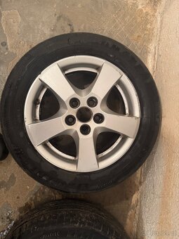 Sada alu kol s pneumatikami Goodyear  185/60 R14 - 2
