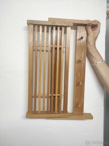 Dřevěná polička - 2