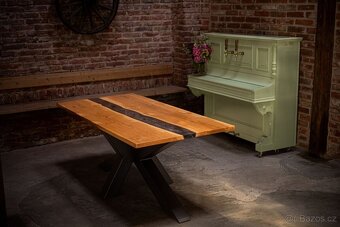 Dubový Jídelní stůl Smoke River - 2