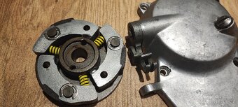 Manet Korado spojka a víko - 2