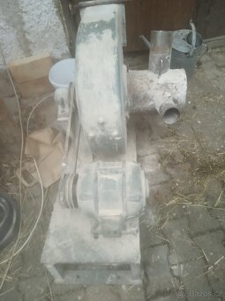 Odsávání pilin - 2