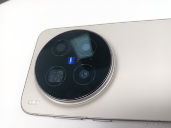 Vivo X300 Pro - 2