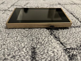 Digitální dveřní kukátko - 2