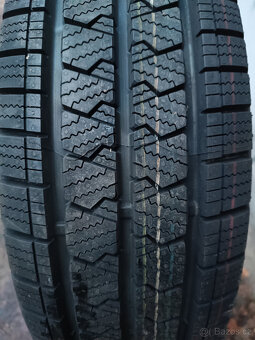 VW T5 T6 - disky 6,5x16 et51 + NOVÉ zimní 205/65/16C - 2