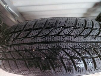 ZIMNÍ PNEU + DISKY 14" 165/70 R14.. Renault TWINGO - 2