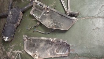 Honda NX 650 Dominaror díly - 2