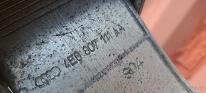 Vyztuha predniho narazniku a8 4e d3 - 2