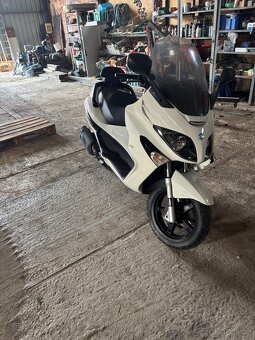 Piaggio Xevo 125 díly - 2