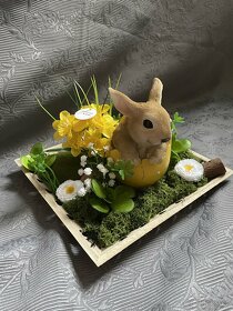 velikonoční dekorace zajíc ve vejci - 2