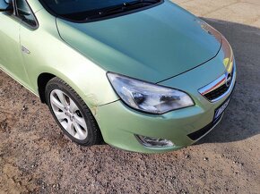 Prodám Opel Astra 1.6 85kw na náhradní díly - 2