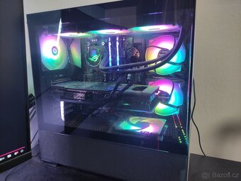 Rx 6800 16gb ,32 Gb DDR4, ryzen 5 5600x - 2