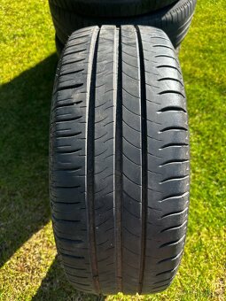 pneu Michelin 195/55 R16 - 2