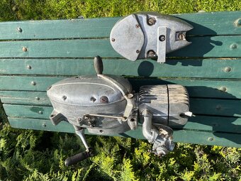 Motor Jawa Pionyr 20 - 2