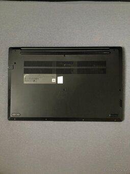 Notebook Lenovo V15 G2-ALC ve výborném stavu - 2