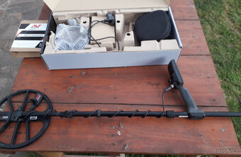 Detektor kovu Minelab Equinox 600 - 2