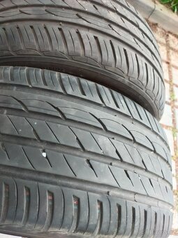 Pneumatiky 235/45 R17 - 2