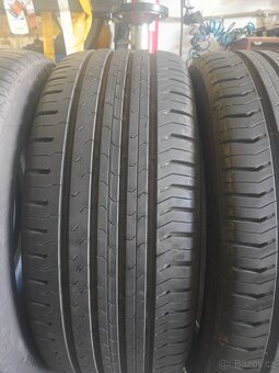 Sada letních pneu pneu 215/45/17.Continental. - 2