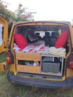 VW Transporter T5 (+ spací vestavba) - 2