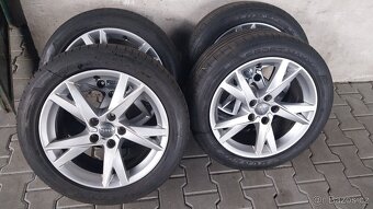 Prodám alu Audi pneu 225/50/17 - 2