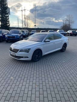 Škoda Superb - 2