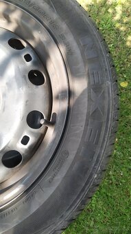 Nexen 185/60 r15 - pneu s diskem 4 ks kola - 2