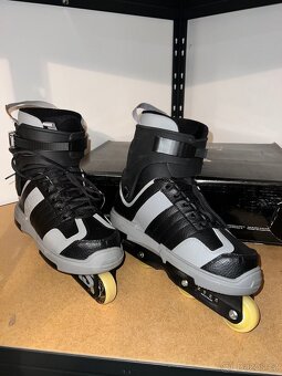 Streetové brusle ROLLERBLADE DT4 - 2