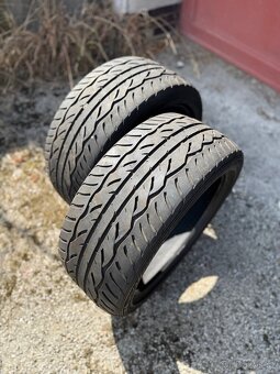 Pneu letní 245/40 R18 sportiva - 2