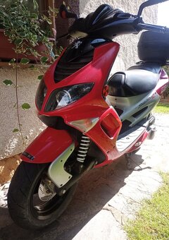 Prodám skútr Peugeot Speedfight 2.obs.50 - 2