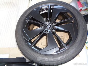 škoda Octavia IV 18 alu kola 5x112 nové - 2