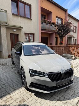 Škoda Superb 3 2.0 TDI Sportline DSG ACC Kessy Virtual - 2