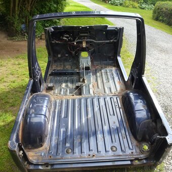 Suzuki Samurai Cabrio karosérie - 2