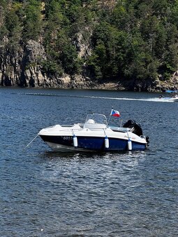 Člun Blesser 440, motor Mercury 50 hp vč. přívěsu - 2