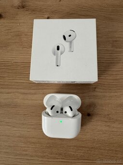 Apple AirPods 4 ANC - 2