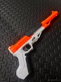 Nerf elite sharpfire - 2