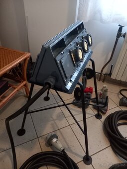 Rozvaděč 6x380V-32A TOP - 2