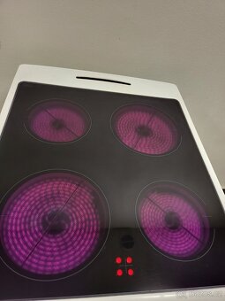 sklokeramický sporák s multifunkční troubou - 2